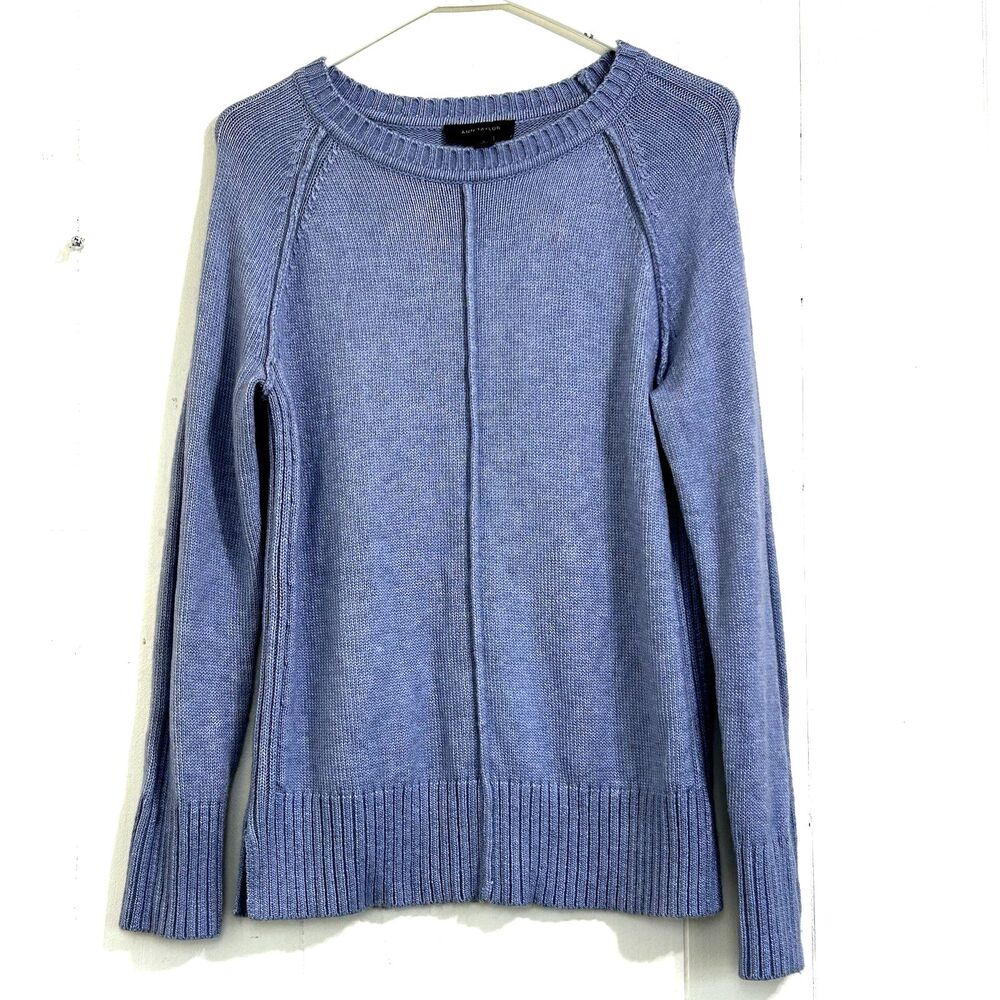 Ann Taylor Sweater Knit Wool Size Small Long Sleeve Round Neck Light Lilac